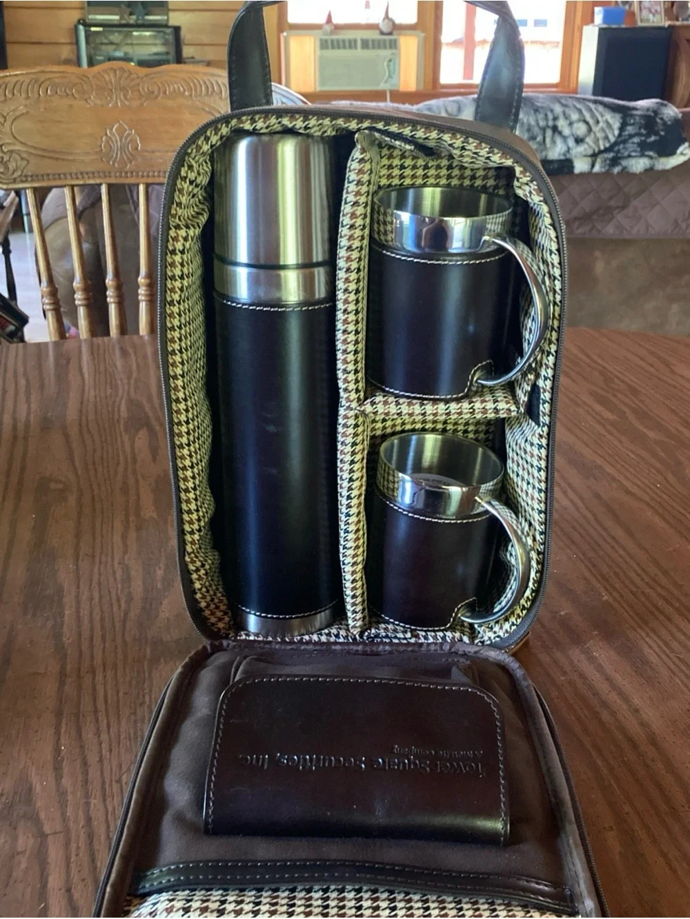 Vtg 70s Cutter & Buck Brown and Black travel thermos 2 mugs/cups NEW wine valet
